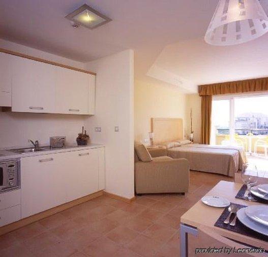 Hotel - Apartamentos Greenlife Golf Marbella Habitación foto